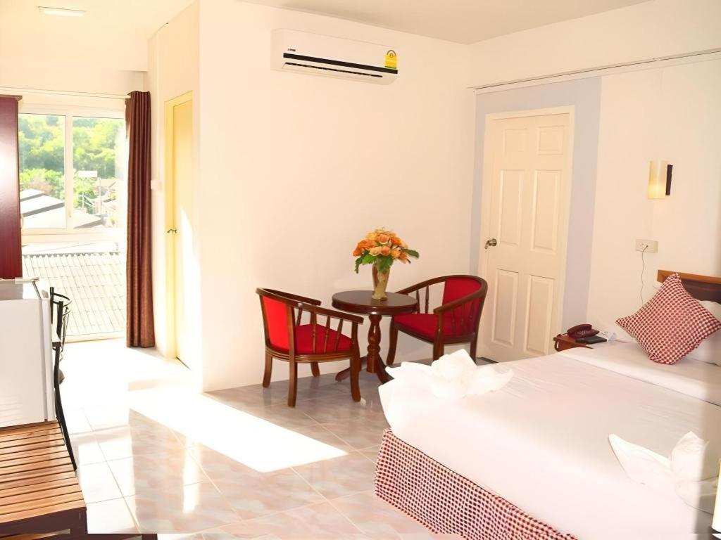 Hotel De Ratt Phuket パトン エクステリア 写真