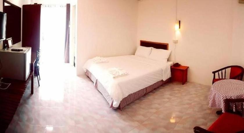 Hotel De Ratt Phuket パトン エクステリア 写真