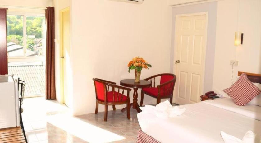 Hotel De Ratt Phuket パトン エクステリア 写真
